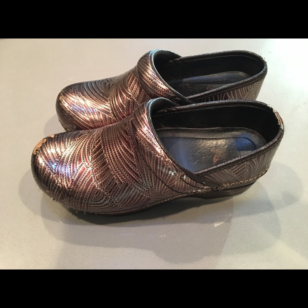Dansko clogs size 36